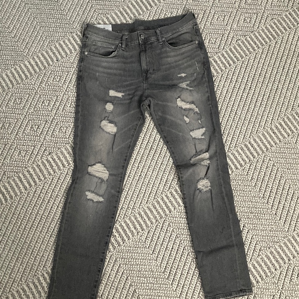 H&M